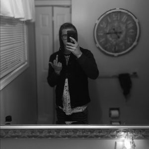 Meet your Posher, Jonathan